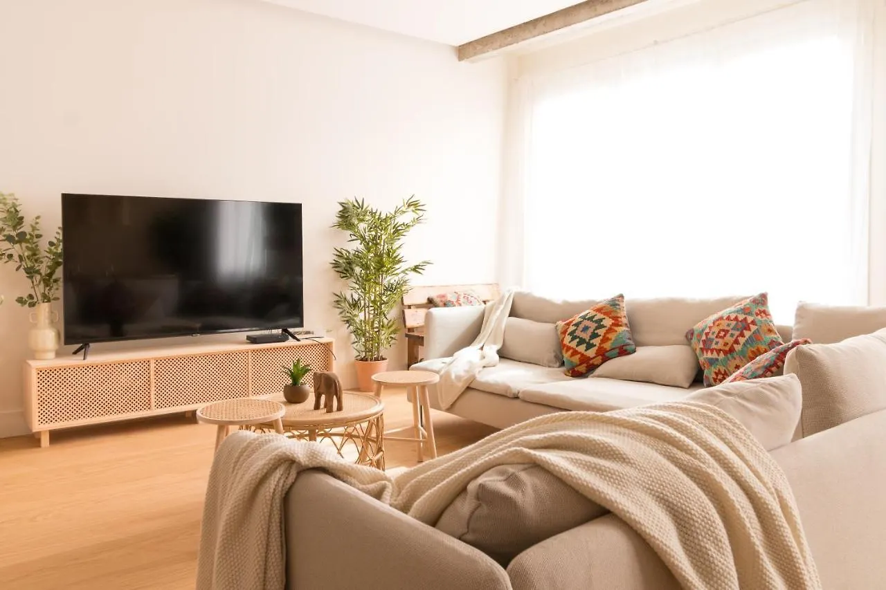 Carmelo Gil Ac By Staynnapartments بلباو 0*,  إسبانيا
